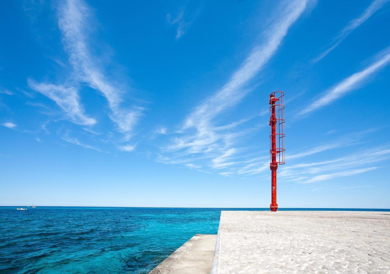 Mondello Good Vibes Apartment Bagian luar foto